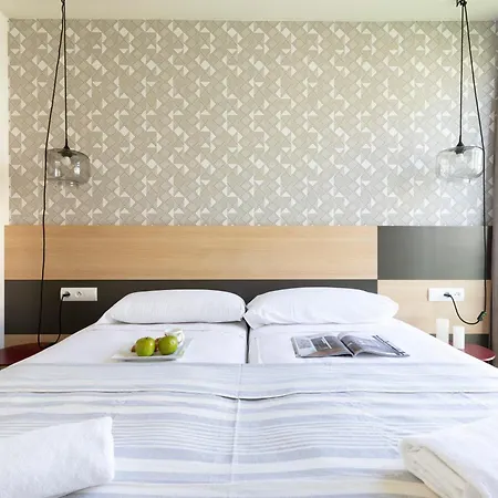 Ab Sagrada Familia Premium