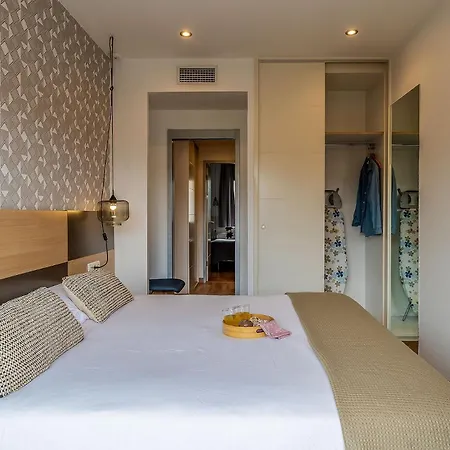 Ab Sagrada Familia Premium